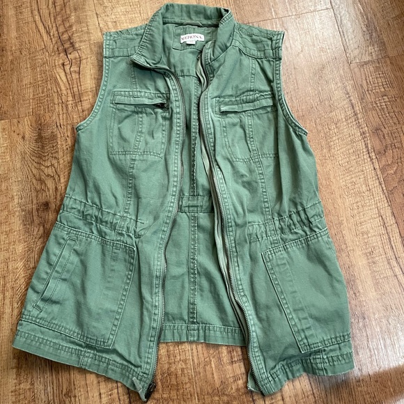 Merona Green utility vest - Picture 14 of 14